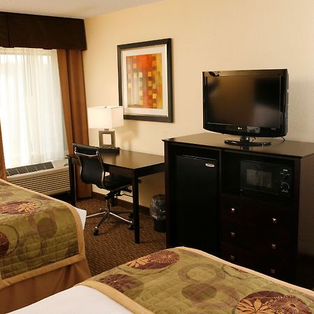 Best Western Plus Goldsboro Exterior foto